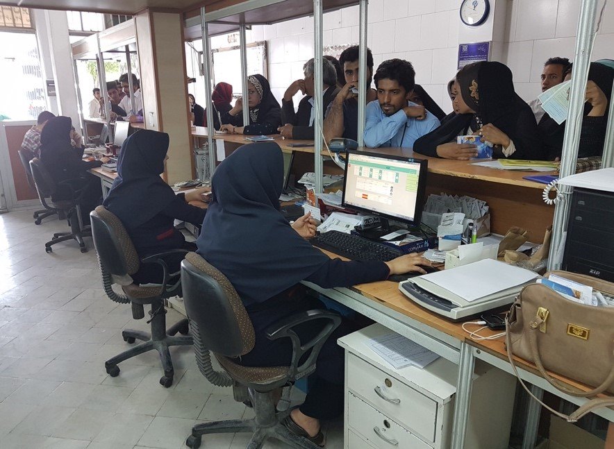 لزوم مراجعه حضوری به دفاتر پیشخوان یا شعب کارگزاری/ احراز هویت آنلاین کارگزاریها، همچنان امکانپذیر نیست لزوم مراجعه حضوری به دفاتر پیشخوان یا شعب کارگزاری/ احراز هویت آنلاین کارگزاریها، همچنان امکانپذیر نیست