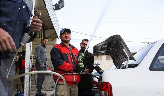 وزارت نفت ۱.۵ میلیون خودرو LPG سوز را نادیده گرفت وزارت نفت ۱.۵ میلیون خودرو LPG سوز را نادیده گرفت