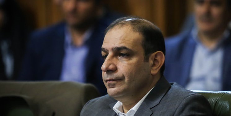 اننقاد تند عضو شورا از شهردار تهران اننقاد تند عضو شورا از شهردار تهران
