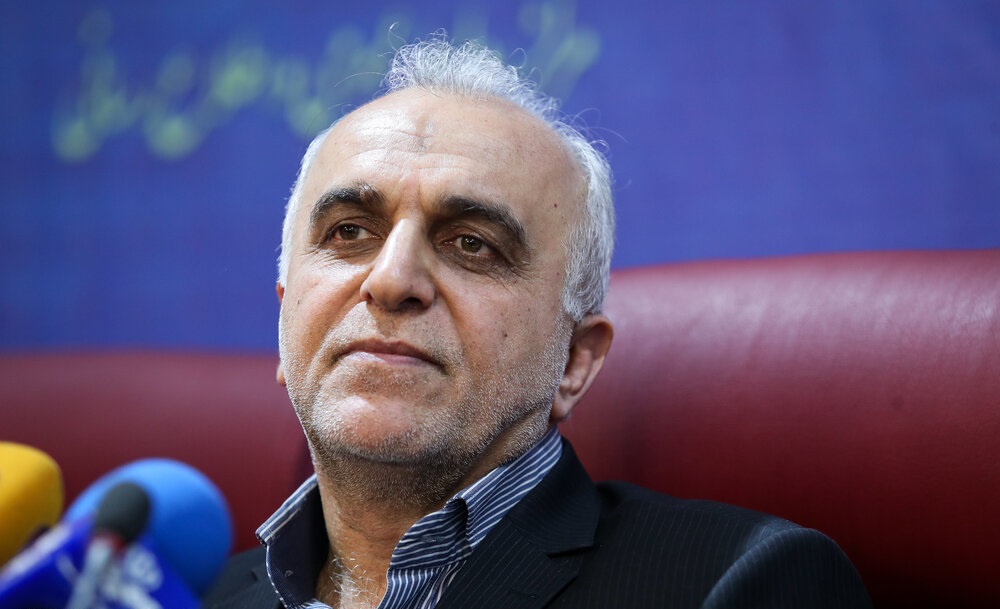 تنها ۱۰درصد اموال مازاد بانکها متقاضی داشت/ برای تامین مالی بودجه به ابزار فشار مالیاتی متوسل نمیشویم تنها ۱۰درصد اموال مازاد بانکها متقاضی داشت/ برای تامین مالی بودجه به ابزار فشار مالیاتی متوسل نمیشویم