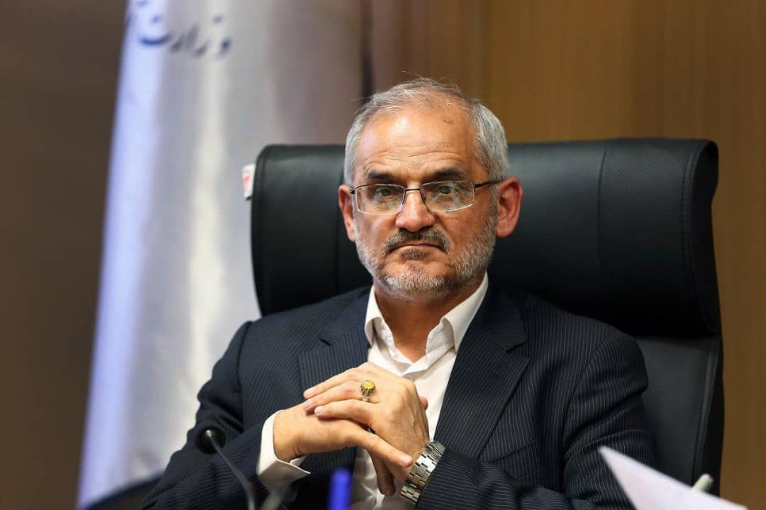۲۵ هزار معلم حقالتدریسی امسال جذب آموزشوپرورش میشود ۲۵ هزار معلم حقالتدریسی امسال جذب آموزشوپرورش میشود