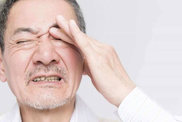 قرمزی چشم، علامت جدی کرونا