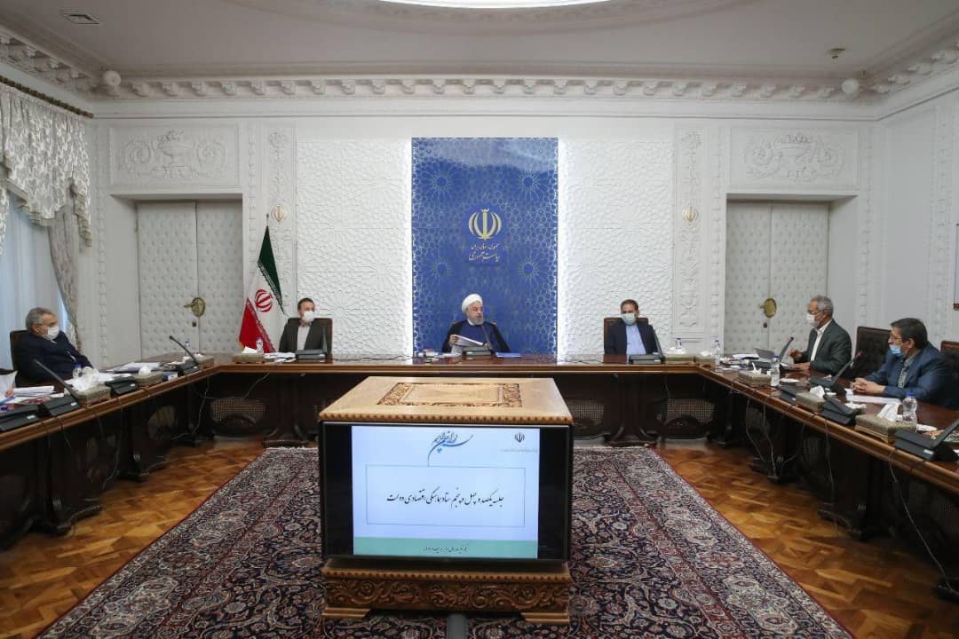 روحانی: بانک مرکزی متخلفان ارزی را به مردم معرفی کند/ کنترل قیمت کالاها ضروری است روحانی: بانک مرکزی متخلفان ارزی را به مردم معرفی کند/ کنترل قیمت کالاها ضروری است