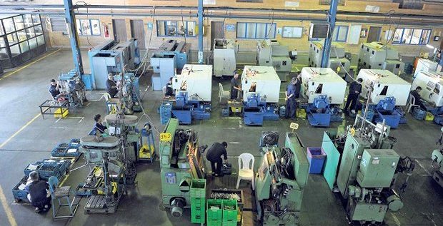 بیشترین آمار اشتغال در دست کانیهای غیرفلزی/ محصولات غذایی و محصولات شیمیایی در ردههای دوم و سوم بیشترین آمار اشتغال در دست کانیهای غیرفلزی/ محصولات غذایی و محصولات شیمیایی در ردههای دوم و سوم