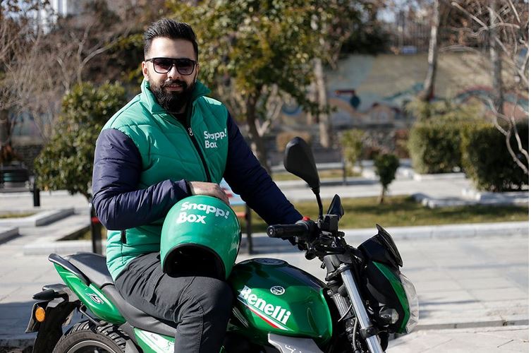 گرههای ترافیکی با تاکسی موتور باز میشود گرههای ترافیکی با تاکسی موتور باز میشود