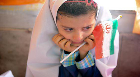 لباس فرم دانشآموزان با شورای مدرسه است لباس فرم دانشآموزان با شورای مدرسه است