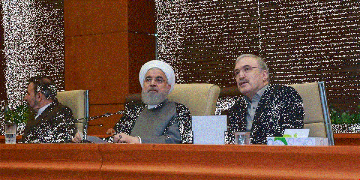 اولویت دولت تامین نیازهای کادر درمان است اولویت دولت تامین نیازهای کادر درمان است