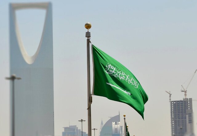 صادرات نفت خام عربستان به پایینترین سطح رسید صادرات نفت خام عربستان به پایینترین سطح رسید