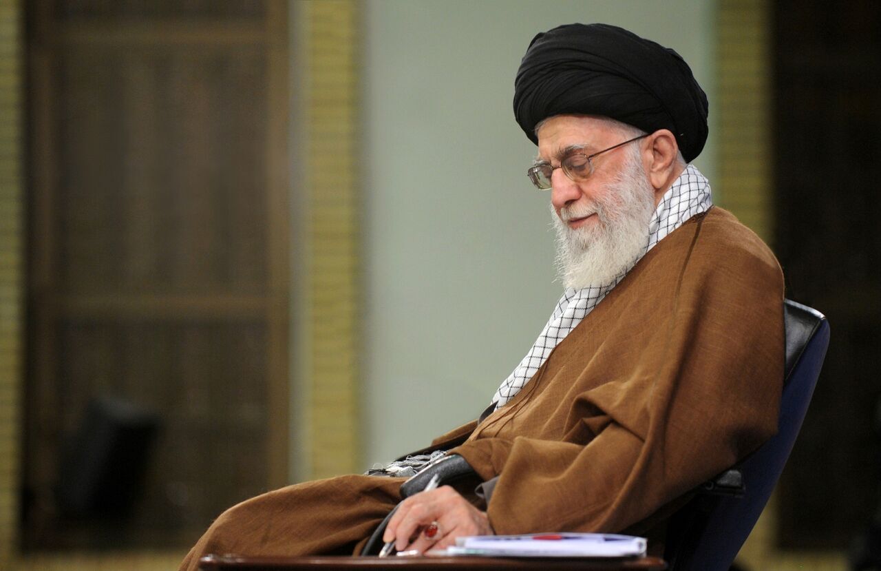 الکاظمی به دیدار آیتالله خامنهای میرود الکاظمی به دیدار آیتالله خامنهای میرود
