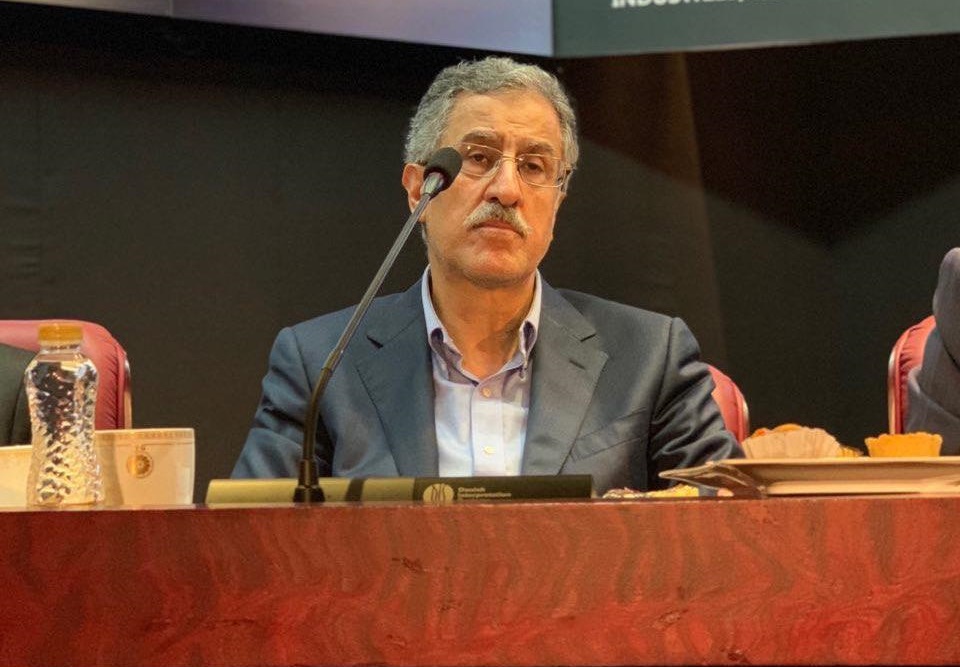 درخواست اعلام جزئیات عدم بازگشت ۲۷میلیارد دلار ارز صادراتی/ اقتصاد کشور کوچک خواهد شد درخواست اعلام جزئیات عدم بازگشت ۲۷میلیارد دلار ارز صادراتی/ اقتصاد کشور کوچک خواهد شد