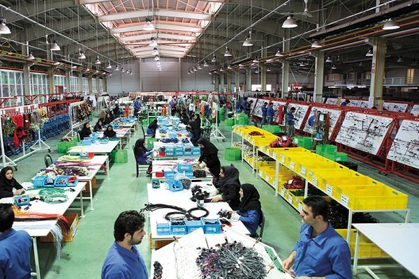 کرونا فعالیت ۳۸ درصد کسبوکارها را بطور کامل متوقف کرد کرونا فعالیت ۳۸ درصد کسبوکارها را بطور کامل متوقف کرد