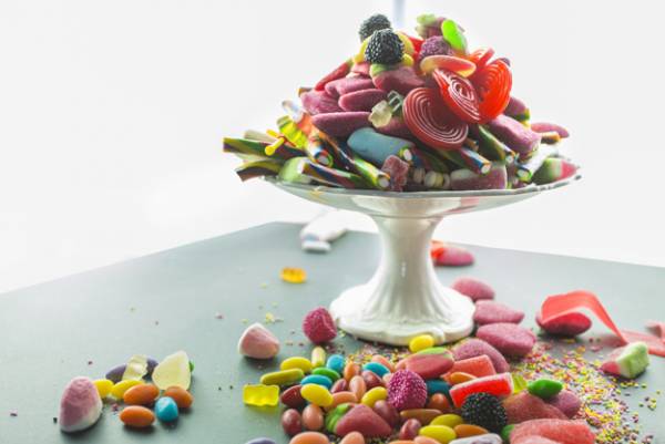 بالاخره خوردن پاستیل خوب است یا نه؟ بالاخره خوردن پاستیل خوب است یا نه؟