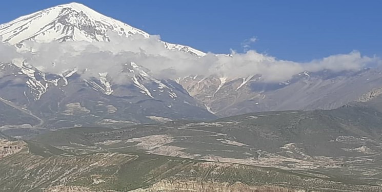 معدنی که تبدیل به زبالهدان شد معدنی که تبدیل به زبالهدان شد