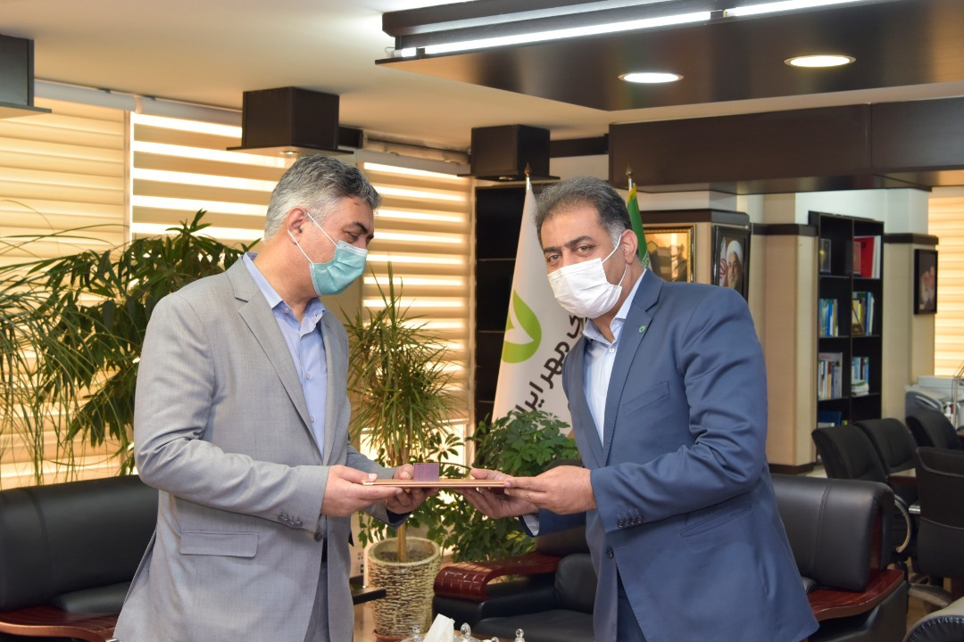 پیروزی در جنگ اقتصادی با تحقق نقش بانک در رونق تولید و ایجاد اشتغال