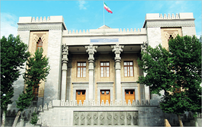 ادغام تجارت بینالملل در وزارت امور خارجه چه نتایجی دارد؟ ادغام تجارت بینالملل در وزارت امور خارجه چه نتایجی دارد؟