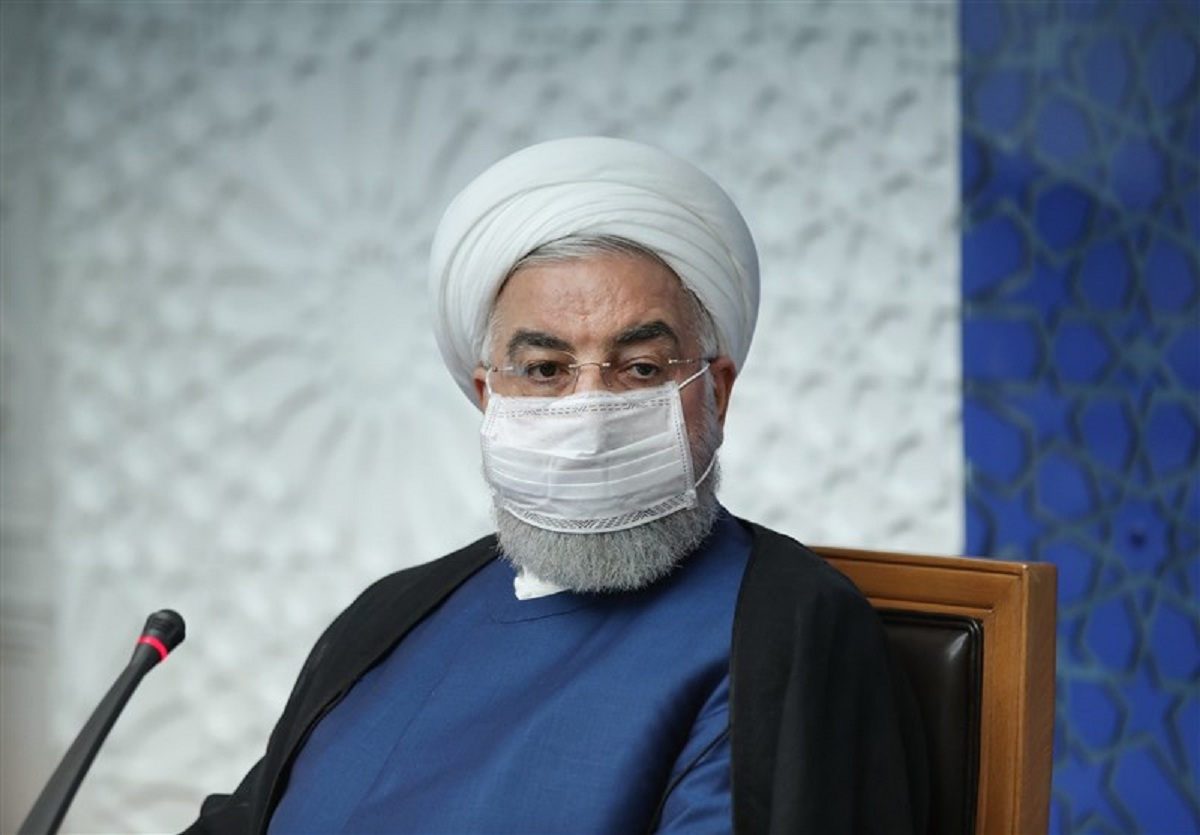 روحانی: اجازه نمیدهیم چرخه تولید گرفتار مشکلات شود/ ضرورت تسریع در عرضه سهام دستگاههای دولتی روحانی: اجازه نمیدهیم چرخه تولید گرفتار مشکلات شود/ ضرورت تسریع در عرضه سهام دستگاههای دولتی