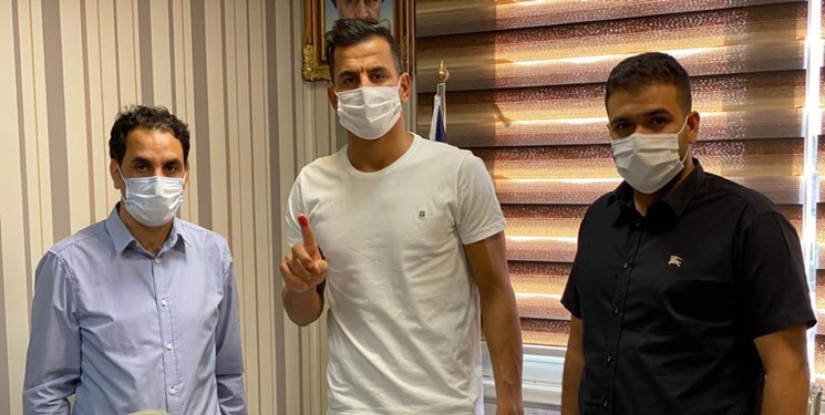 قرارداد 4بازیکن جدید پرسپولیس ثبت شد قرارداد 4بازیکن جدید پرسپولیس ثبت شد