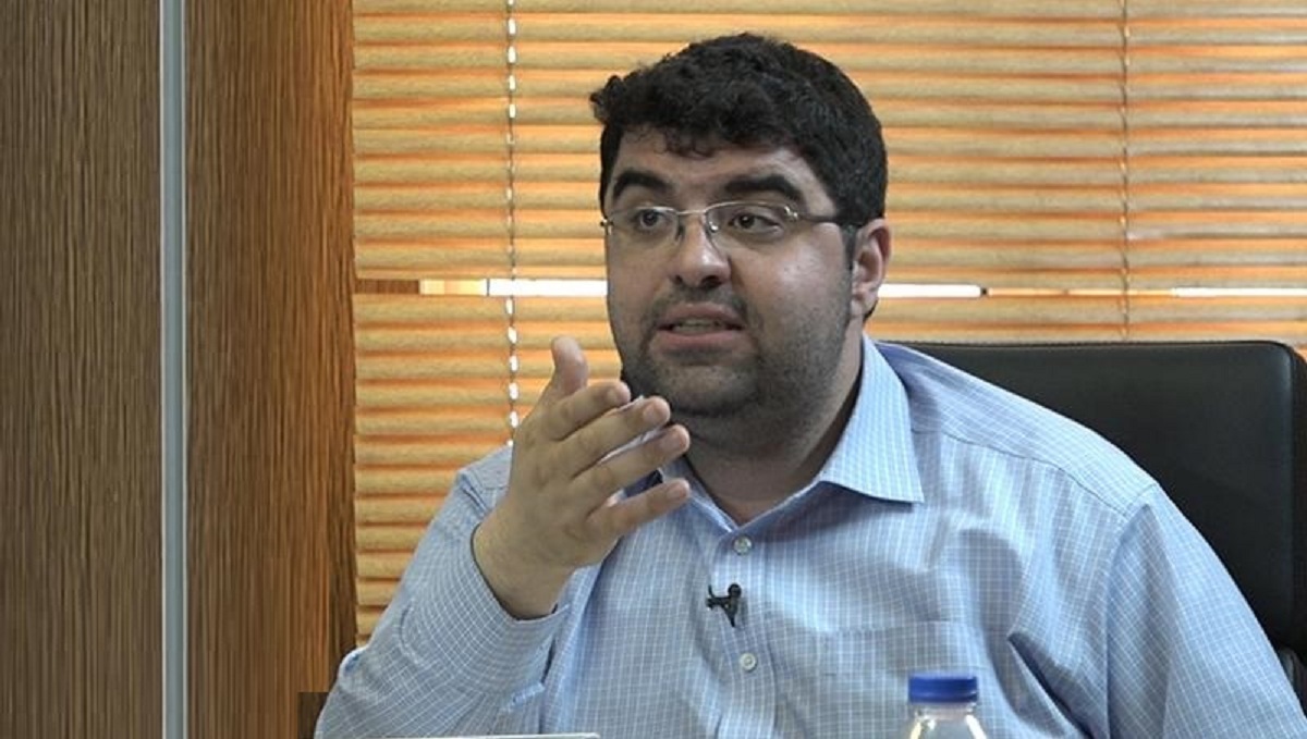 پیشنهاد مجید شاکری برای سقوط نرخ ارز و مسکن پیشنهاد مجید شاکری برای سقوط نرخ ارز و مسکن