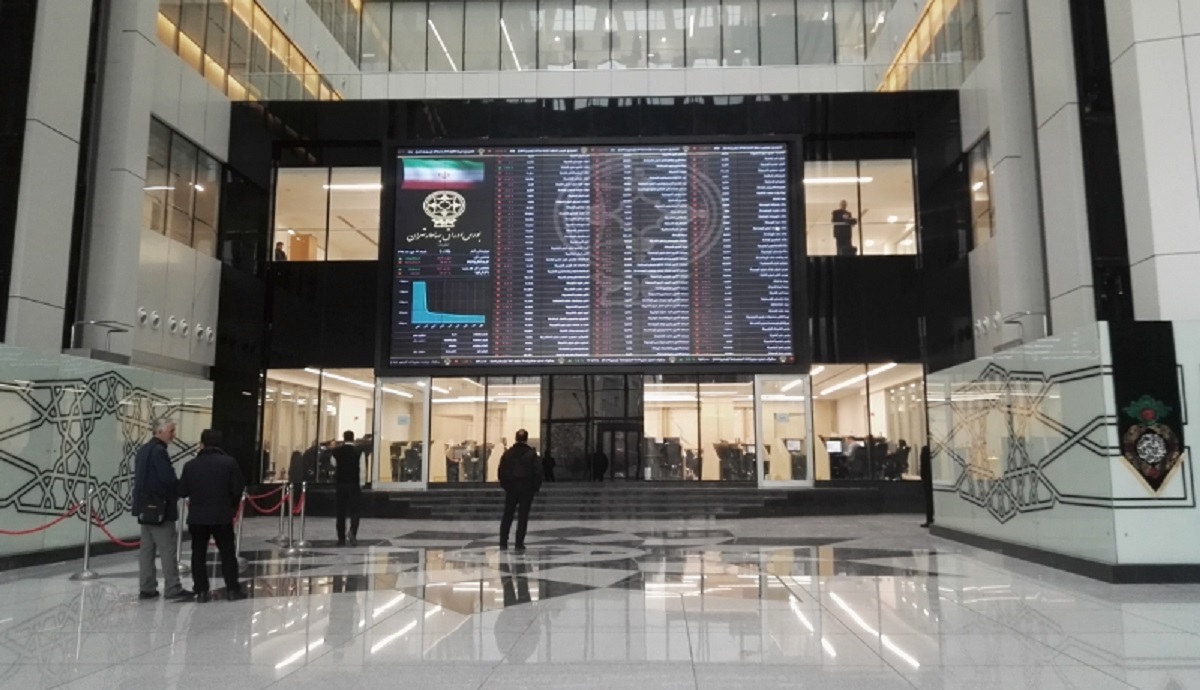 ۴۲ میلیون نفر در بورس هستند ۴۲ میلیون نفر در بورس هستند