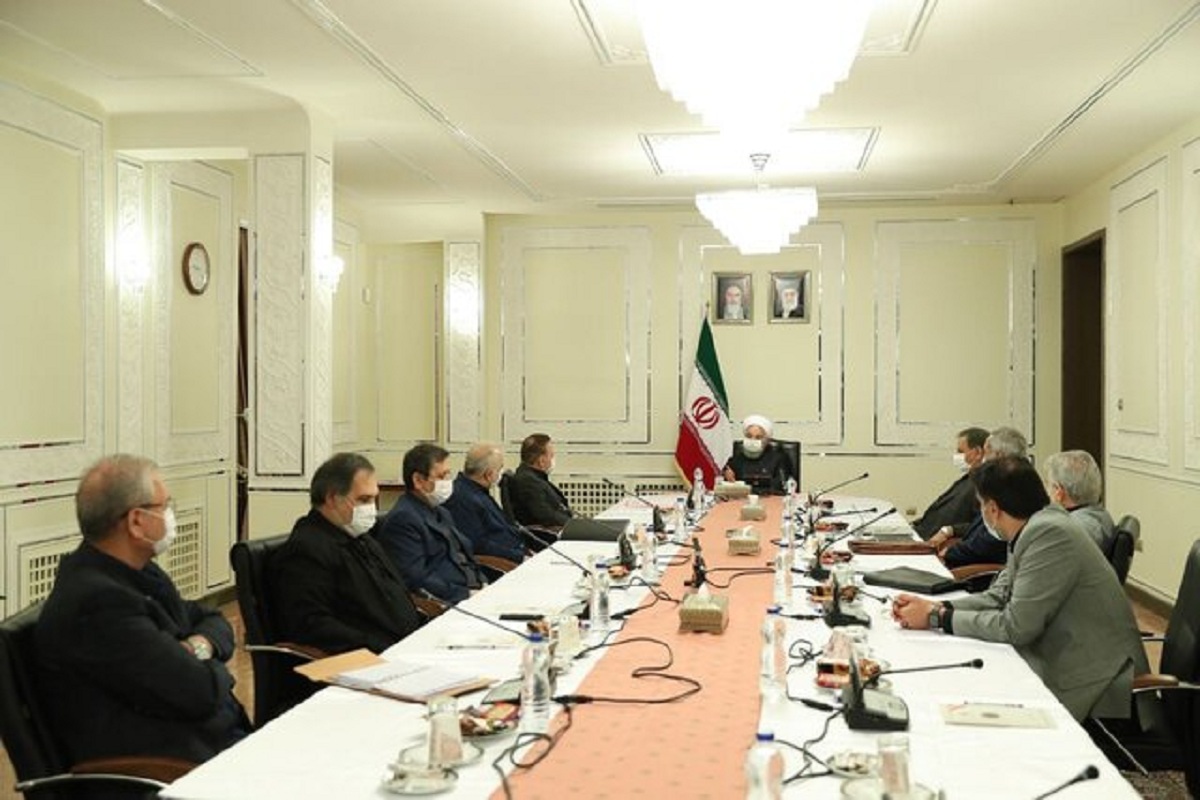 تعریف تکالیف دستگاههای مختلف برای استقلال بودجه از نفت/ ترمیم صدمات اقتصادی تحریم و کرونا، از اهداف نقشه راه دولت است تعریف تکالیف دستگاههای مختلف برای استقلال بودجه از نفت/ ترمیم صدمات اقتصادی تحریم و کرونا، از اهداف نقشه راه دولت است