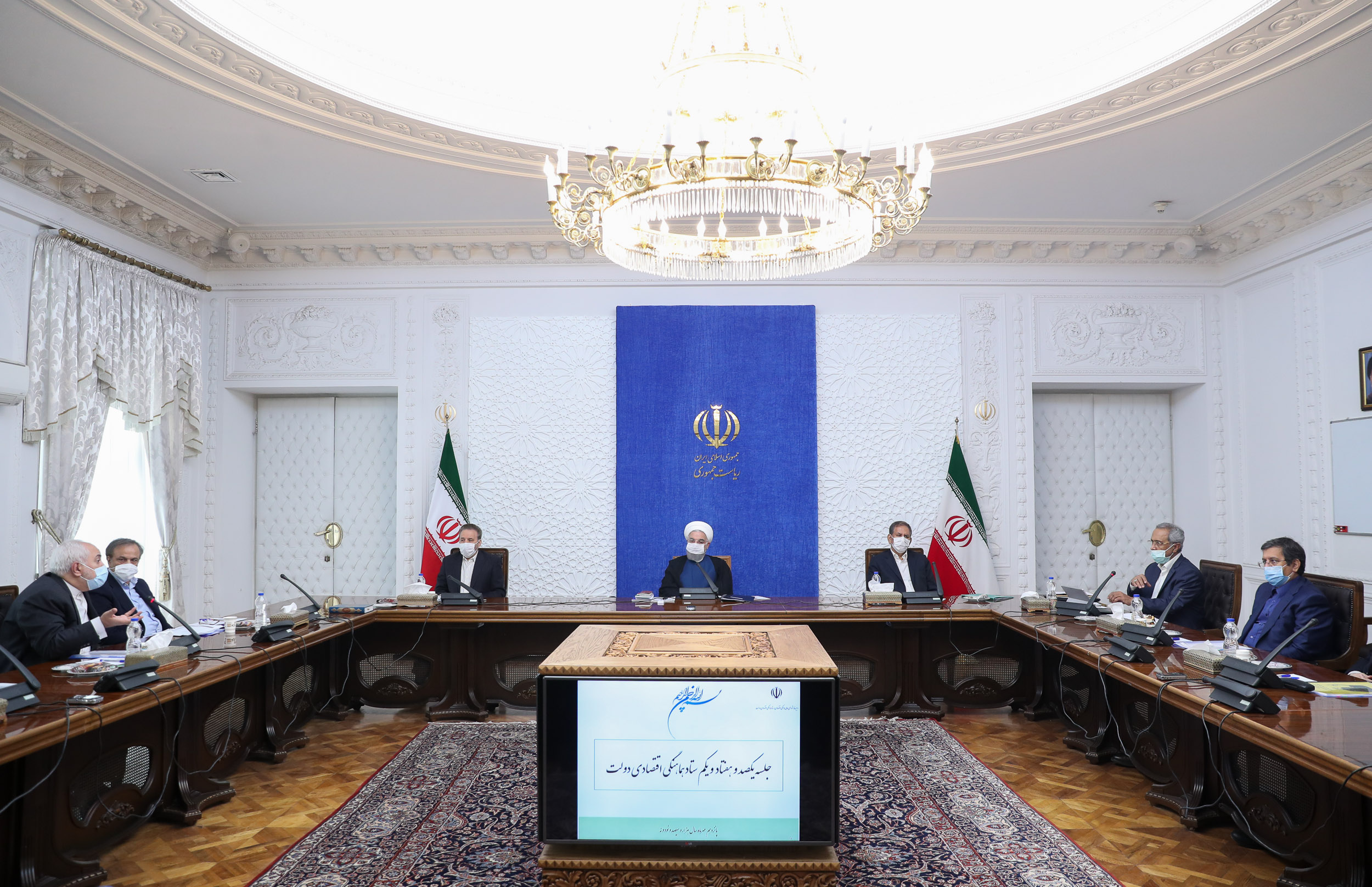 دولت مصمم به کنترل قیمتها است/ ضرورت افزایش تلاشها برای آزادسازی ذخایر ارزی بلوکه شده دولت مصمم به کنترل قیمتها است/ ضرورت افزایش تلاشها برای آزادسازی ذخایر ارزی بلوکه شده