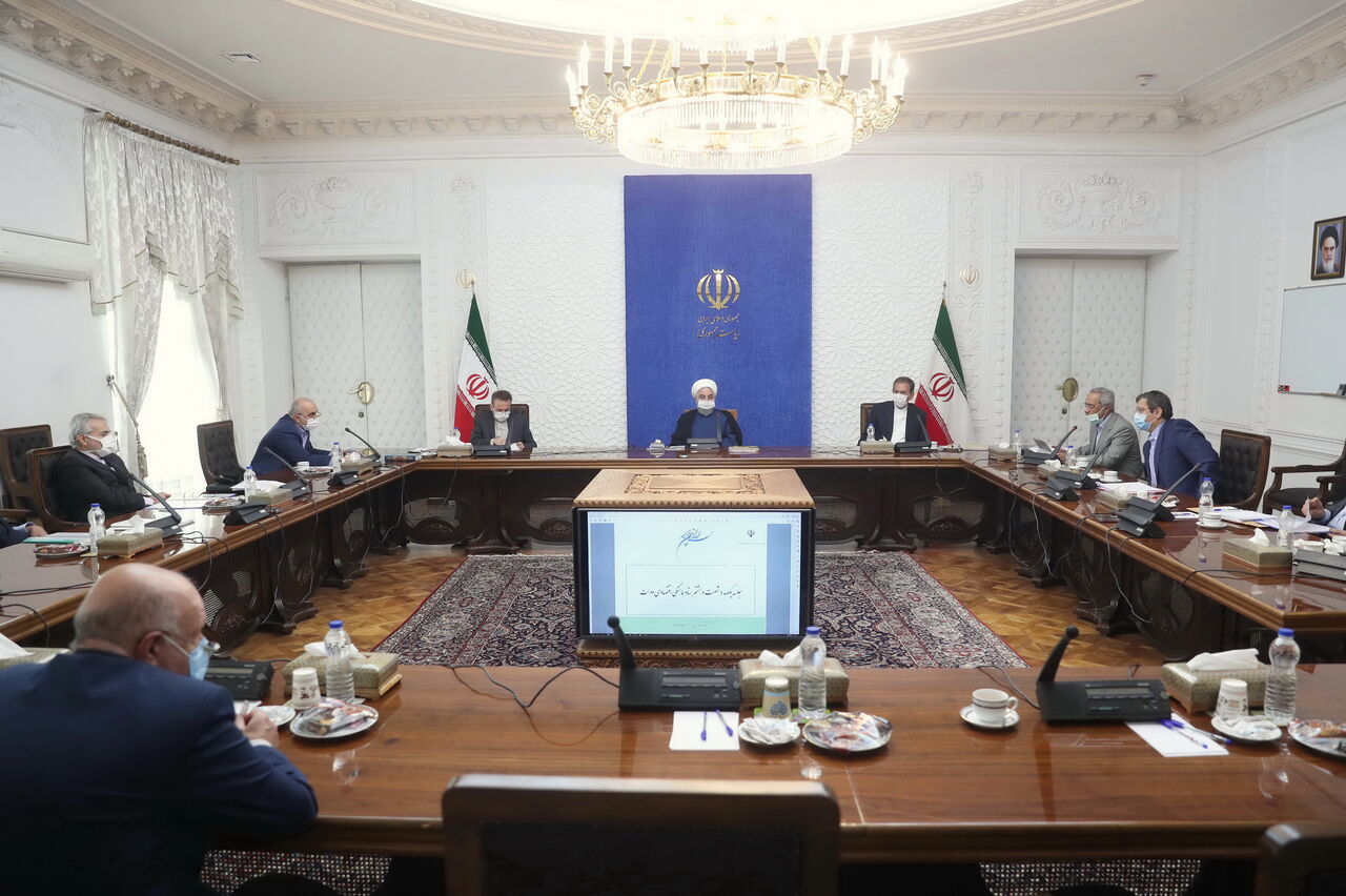 اطلاعات سامانه جامع تجارت باید در دسترس مردم هم باشد/ هیچ کالایی نباید در گمرکهای کشور معطل بماند اطلاعات سامانه جامع تجارت باید در دسترس مردم هم باشد/ هیچ کالایی نباید در گمرکهای کشور معطل بماند