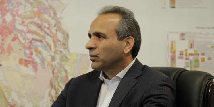 خرید سهام توسط بانکها منجر به تورم و استقراض از بانک مرکزی میشود خرید سهام توسط بانکها منجر به تورم و استقراض از بانک مرکزی میشود