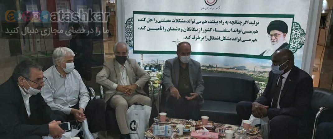 سفیر کنیا خواستار همکاری این کشور با ذوبآهن اصفهان شد سفیر کنیا خواستار همکاری این کشور با ذوبآهن اصفهان شد