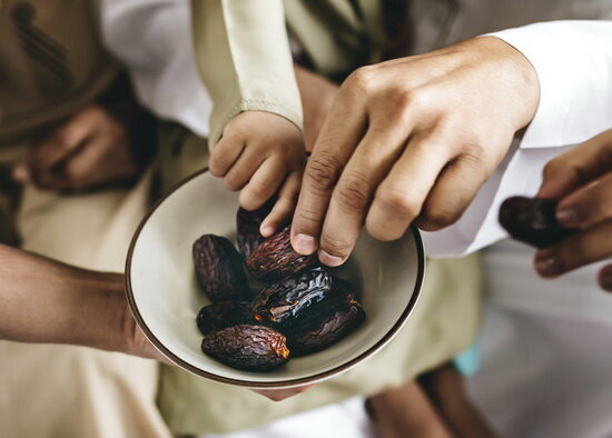 فواید خرما برای سلامت کودکان فواید خرما برای سلامت کودکان