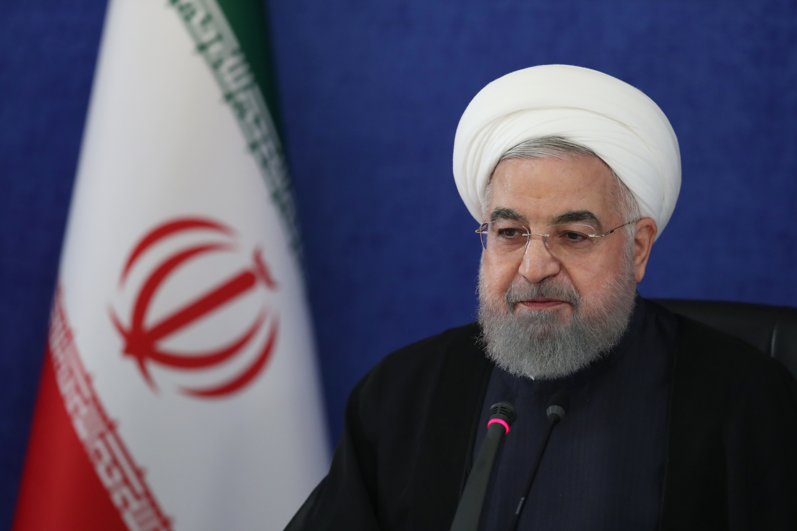 ناهماهنگی در توزیع، نباید موجب بیثباتی قیمتها شود/ ضرورت رفع سریع تمام موانع ترخیص کالاها ناهماهنگی در توزیع، نباید موجب بیثباتی قیمتها شود/ ضرورت رفع سریع تمام موانع ترخیص کالاها