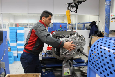 تعمیر گیربکسهای CVT در تعمیرگاه مرکزی مدیران خودرو تعمیر گیربکسهای CVT در تعمیرگاه مرکزی مدیران خودرو