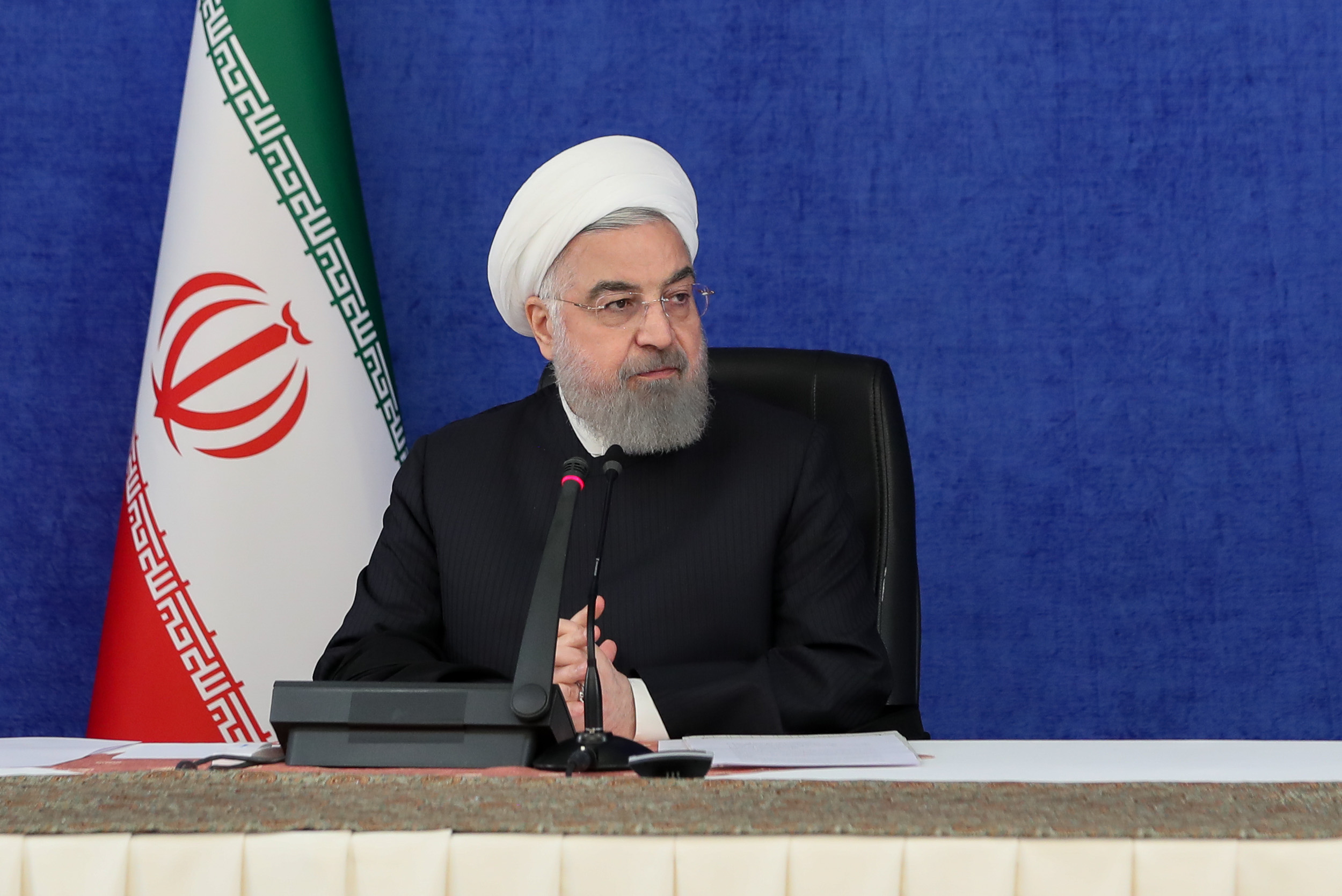 رییس جمهور مسئول اجرای قانون اقدام راهبردی برای لغو تحریمها شد رییس جمهور مسئول اجرای قانون اقدام راهبردی برای لغو تحریمها شد