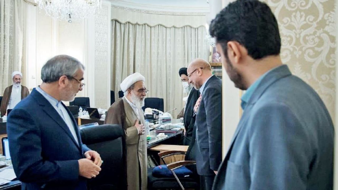 جزییات ناگفته جلسه کمیسیون امنیت و تایید ضربتی طرح برجامی جزییات ناگفته جلسه کمیسیون امنیت و تایید ضربتی طرح برجامی