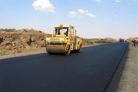 دولت به شدت با روش مجلس برای توزیع قیر رایگان مخالف است دولت به شدت با روش مجلس برای توزیع قیر رایگان مخالف است