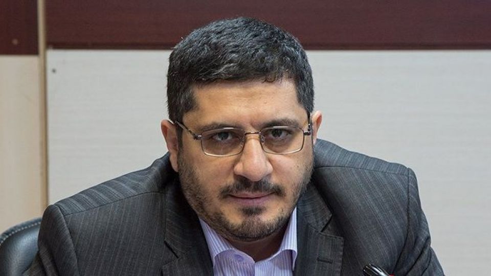 داوطلبان سرمایهگذاری معطل مجوزند داوطلبان سرمایهگذاری معطل مجوزند