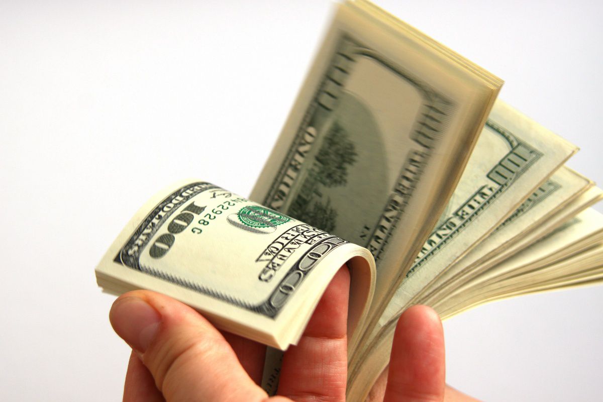 پیشبینی قیمت دلار در هفته سوم آذر/ احتمال کاهش دوباره نرخ در روزهای آینده پیشبینی قیمت دلار در هفته سوم آذر/ احتمال کاهش دوباره نرخ در روزهای آینده