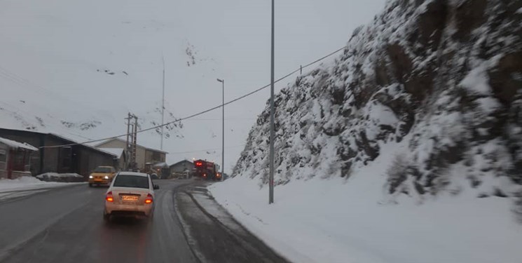 ۱۲جاده کشور مسدود است ۱۲جاده کشور مسدود است