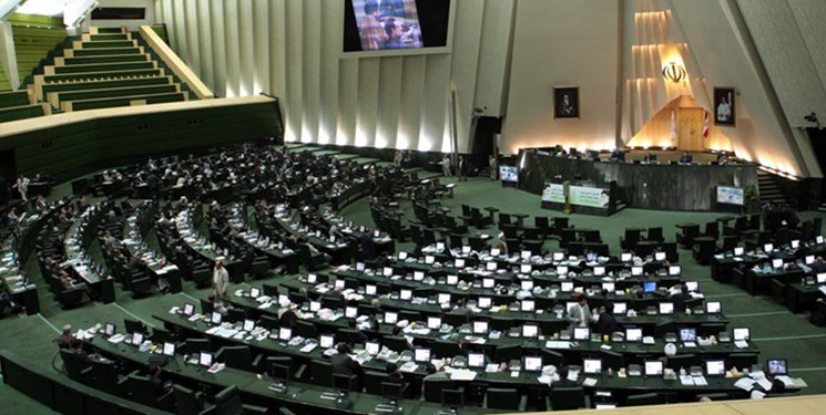 مدیر و مدبر بودن از شروط ریاست جمهوری حذف نشد مدیر و مدبر بودن از شروط ریاست جمهوری حذف نشد