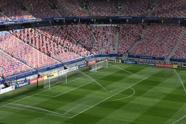 پرسپولیسیها در ورزشگاه قطر +عکس پرسپولیسیها در ورزشگاه قطر +عکس