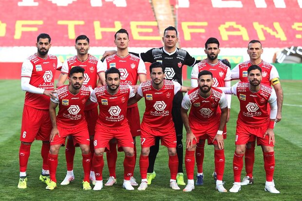 کار عجیب مدافع پرسپولیس کار عجیب مدافع پرسپولیس