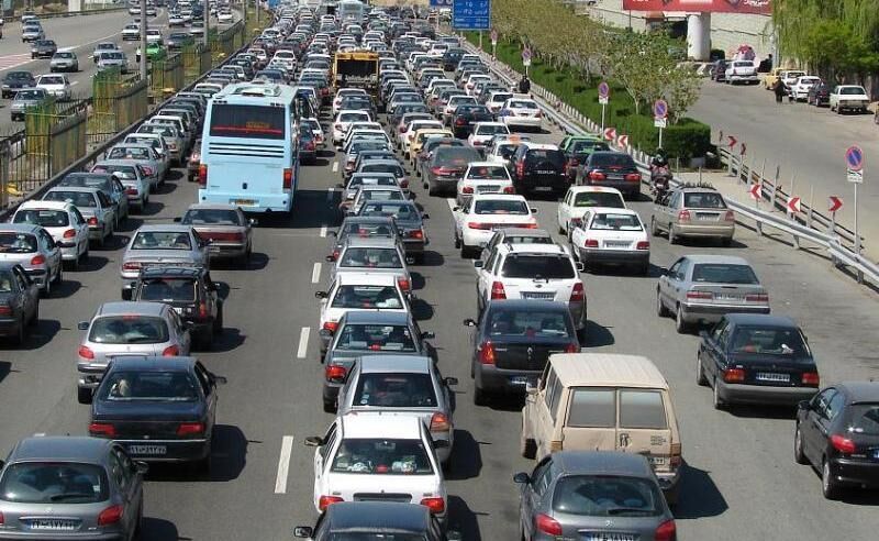 ۴۵ درصد کاهش تردد در جادههای کشور داشتیم ۴۵ درصد کاهش تردد در جادههای کشور داشتیم