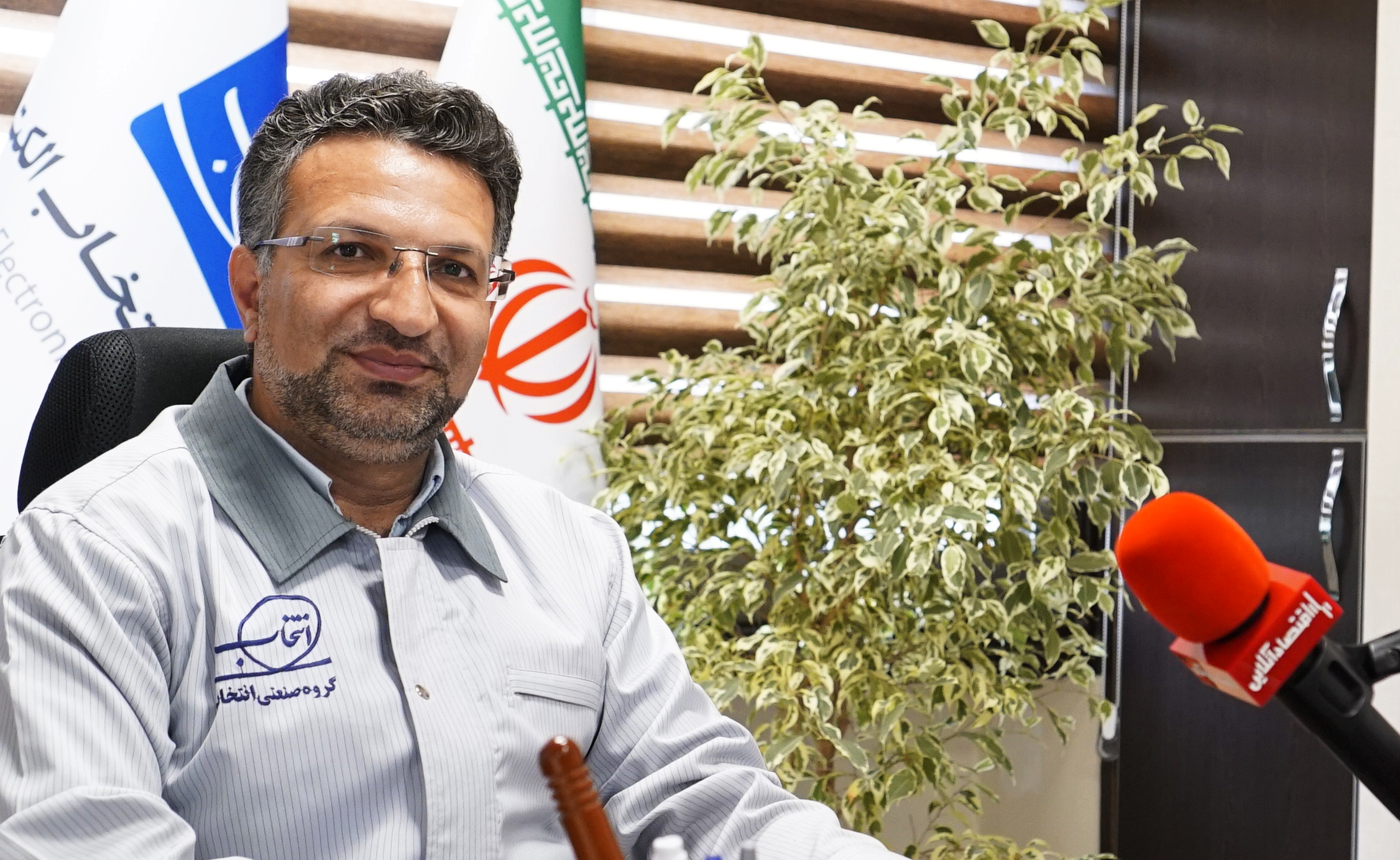 جذب نیروهای بومی در اولویت انتخاب الکترونیک است جذب نیروهای بومی در اولویت انتخاب الکترونیک است