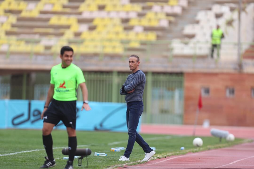 گلمحمدی: بازیکنان پرسپولیس مرد روزهای سخت هستند گلمحمدی: بازیکنان پرسپولیس مرد روزهای سخت هستند