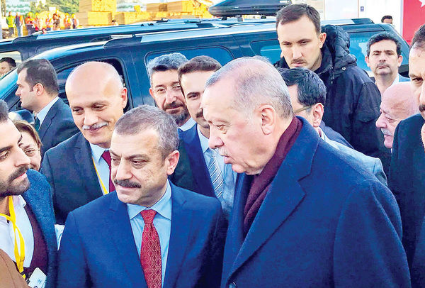 بازی اردوغان با لیر و بهره بازی اردوغان با لیر و بهره