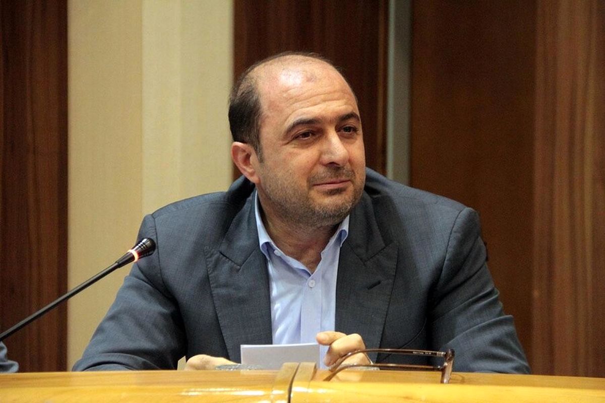همه بانکها کارت اعتباری سهام عدالت را تا آخر اردیبهشت صادر میکنند همه بانکها کارت اعتباری سهام عدالت را تا آخر اردیبهشت صادر میکنند