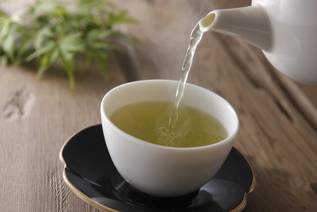 چای سبز به درمان کرونا کمک میکند؟ چای سبز به درمان کرونا کمک میکند؟