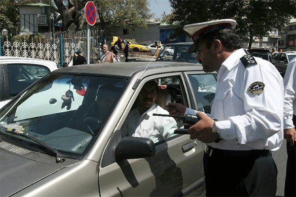 دریافت خلافی خودرو با پلاک تنها با یک کلیک دریافت خلافی خودرو با پلاک تنها با یک کلیک