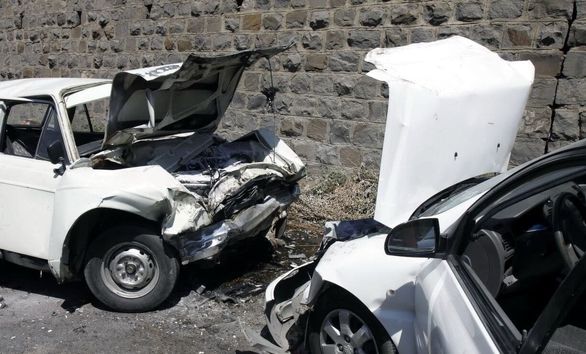 دست اندازهای زیاد استارت آپها برای فروش بیشتر بیمه نامه شخص ثالث دست اندازهای زیاد استارت آپها برای فروش بیشتر بیمه نامه شخص ثالث