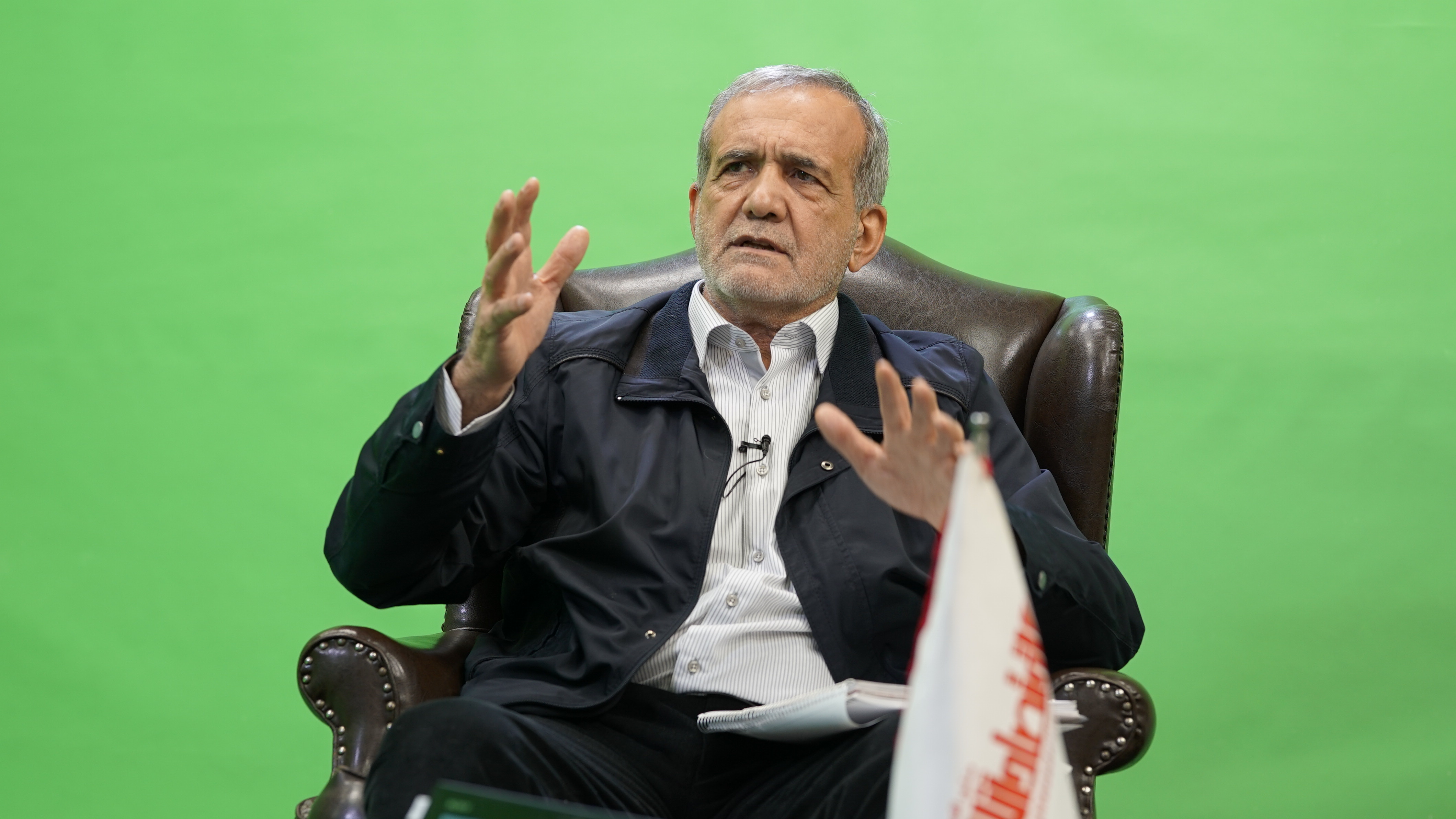 کشور باید بر پایه مالیاتستانی اداره شود / FATFداخلی بسازید تا دزدی نشود کشور باید بر پایه مالیاتستانی اداره شود / FATFداخلی بسازید تا دزدی نشود