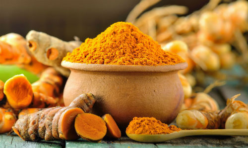 مصرف زردچوبه برای چه افرادی مضر است؟ مصرف زردچوبه برای چه افرادی مضر است؟